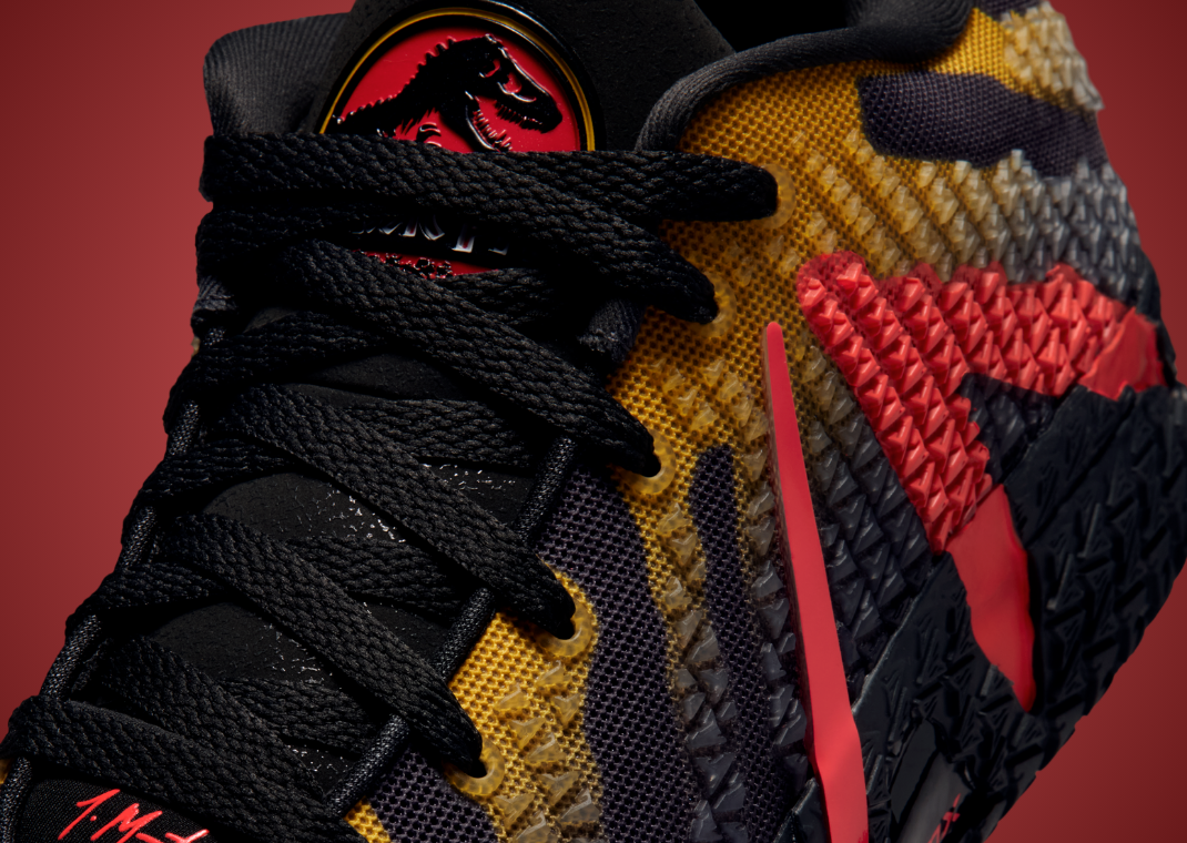 Jurassic Park x Nike Ja 3 Anthracite - Detail