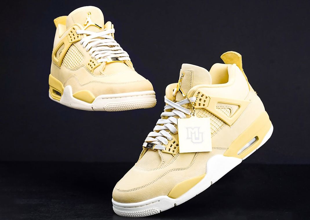 Air Jordan 4 Retro Marquette University PE