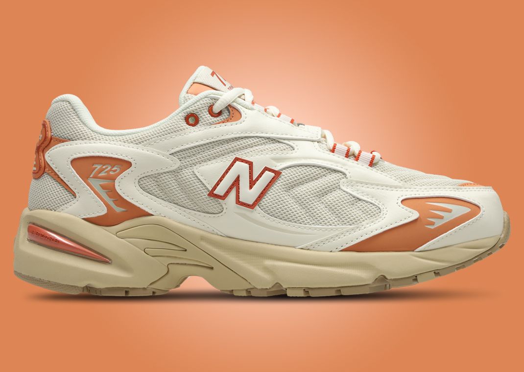 New Balance 725 Beige Tan Lateral