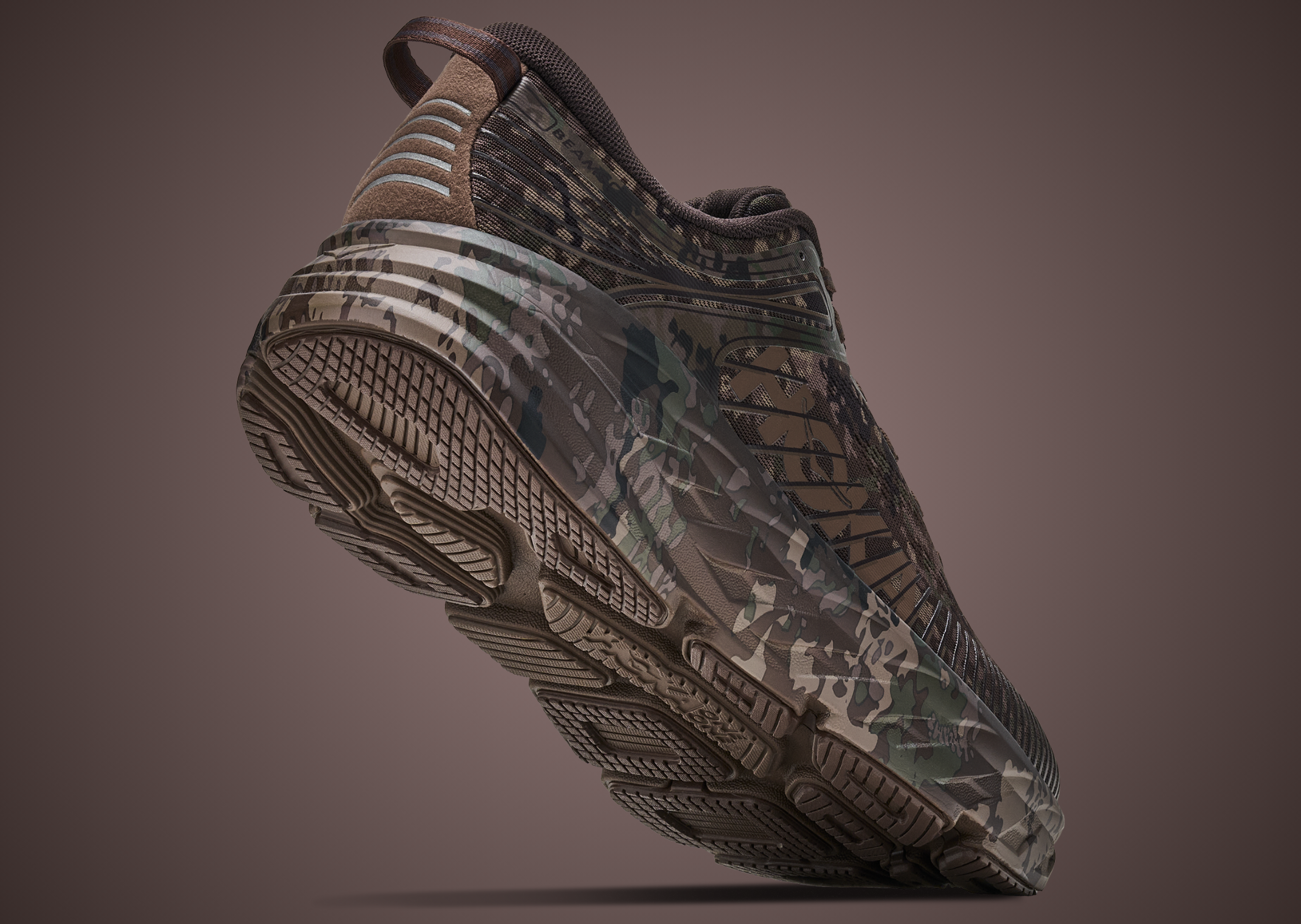 BEAMS x Hoka Bondi 7 Chestnut Camo - Angle