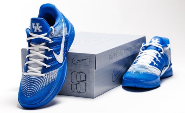 Nike Hooked up the University of Kentucky Women’s Basketball Team with a Sabrina 3 PE