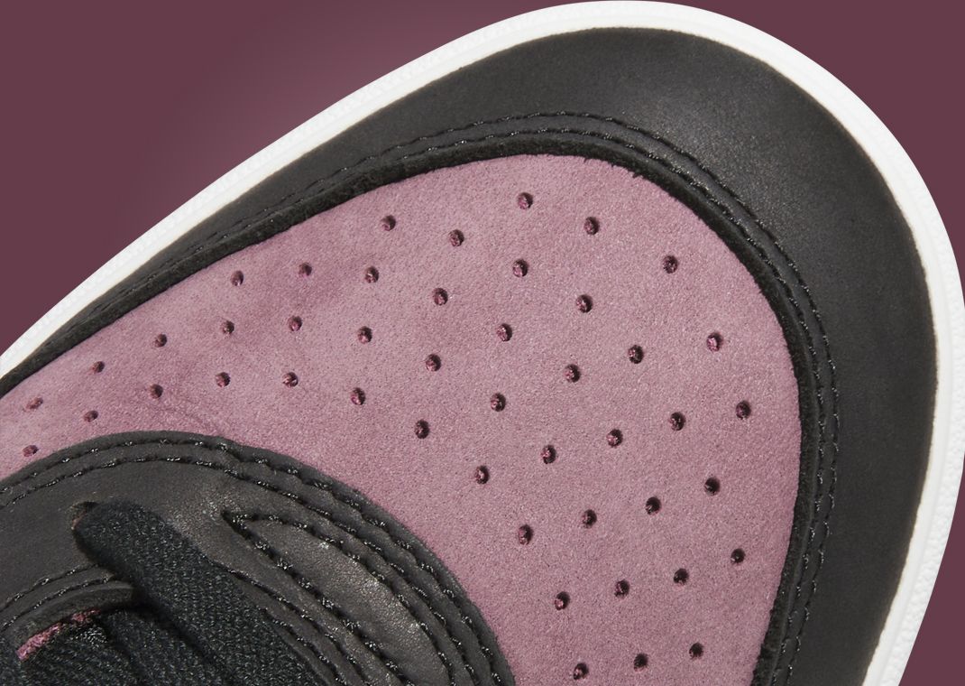 adidas Tyshawn II Shadow Fig Toe