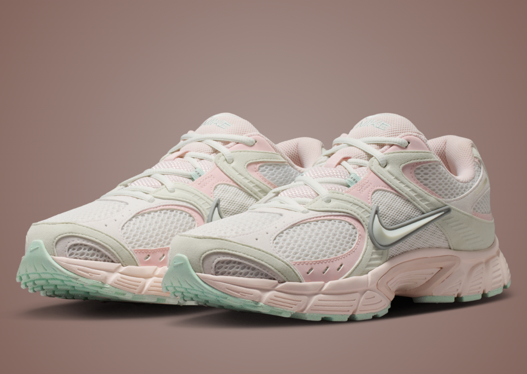 Jaide x Nike V5 RNR Light Soft Pink Angle