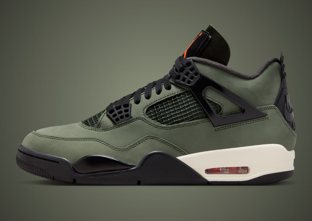 Undefeated x Air Jordan 4 Retro