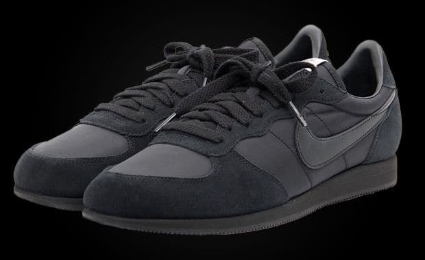 Black Comme Des Garçons Revives The Nike Eagle
