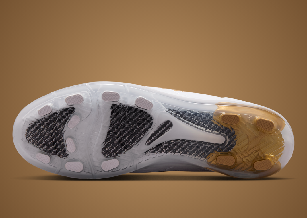 Nike Cryoshot Tiempo Legend R10 - Bottom
