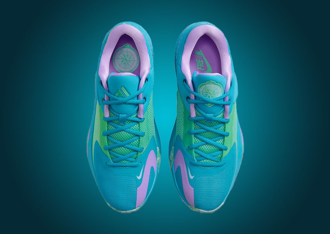 nike freak 4 birthstone