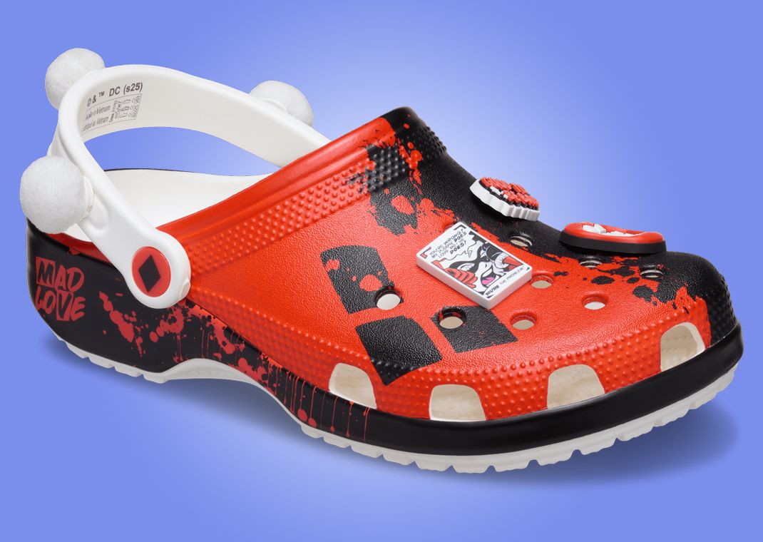 Batman x Crocs Classic Clog Harley Quinn Angle