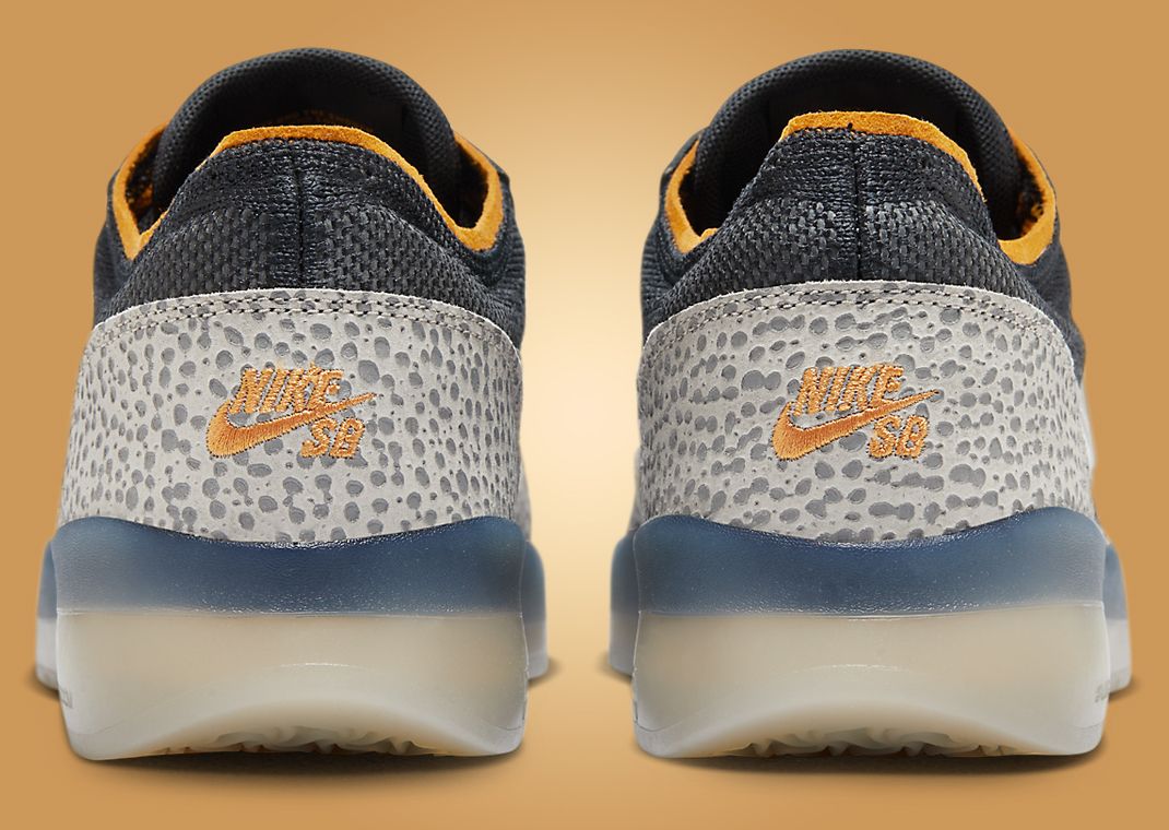 Nike SB PS8 Safari Back