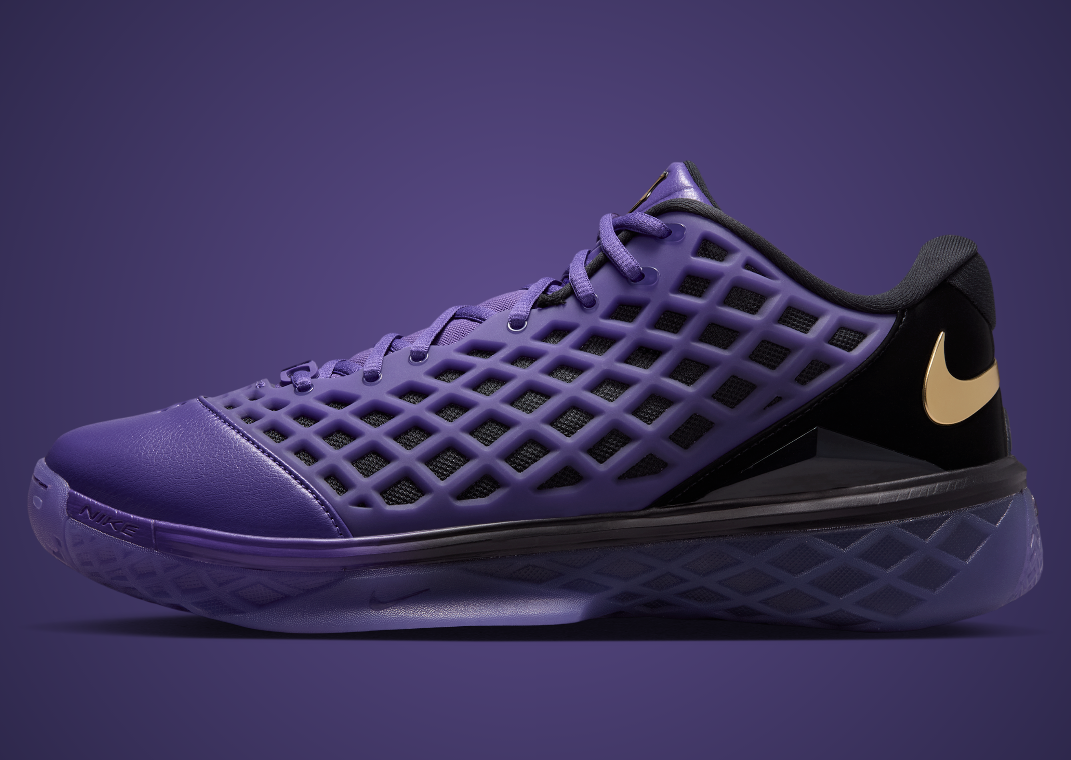 FC Barcelona x Nike Kobe 3 Low Protro Lateral