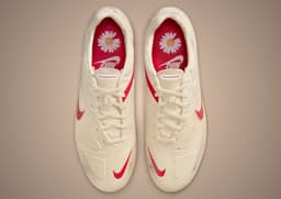 PEACEMINUSONE x Nike Cryoshot CTR360 Maestri II above