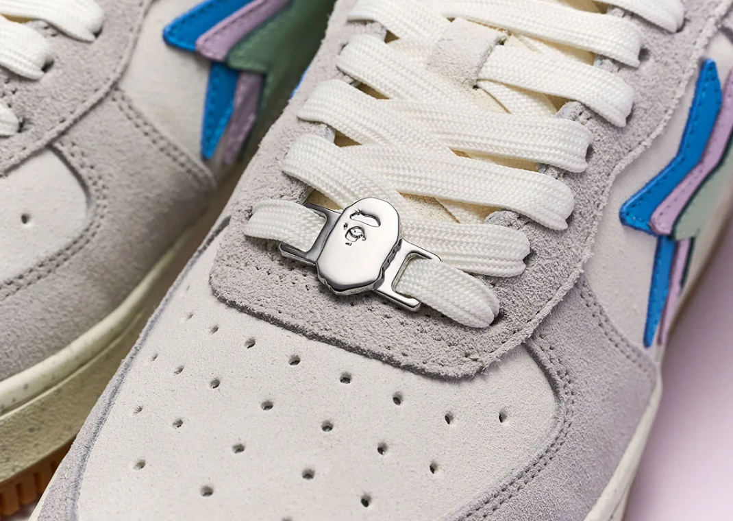 Sneaker News x A BATHING APE BAPE STA Day - Detail