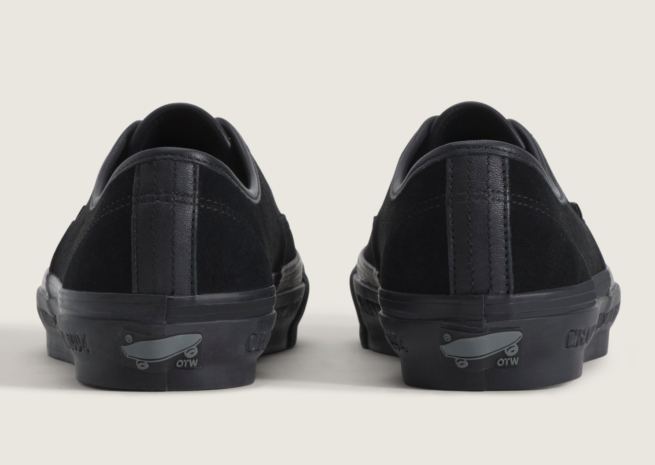 NEIGHBORHOOD x Vans Authentic 44 Black - Back