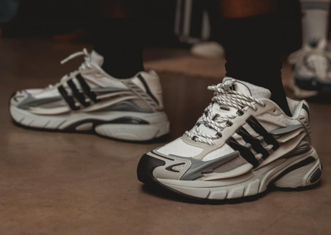 Pharrell Williams x adidas Adistar Jellyfish White Black