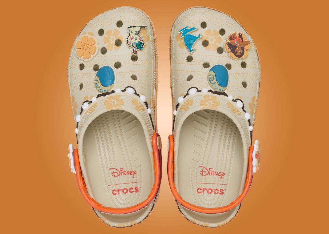 Moana x Crocs Classic Clog Maui Top