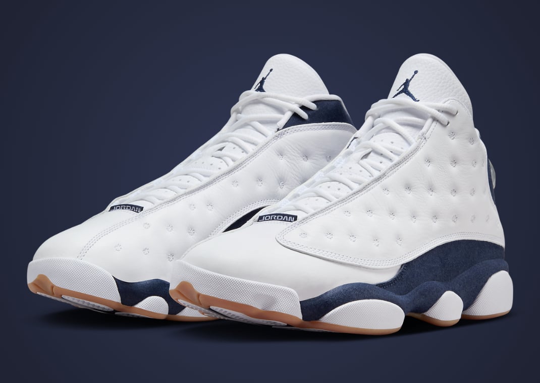 Air Jordan 13 Retro Midnight Navy Angle