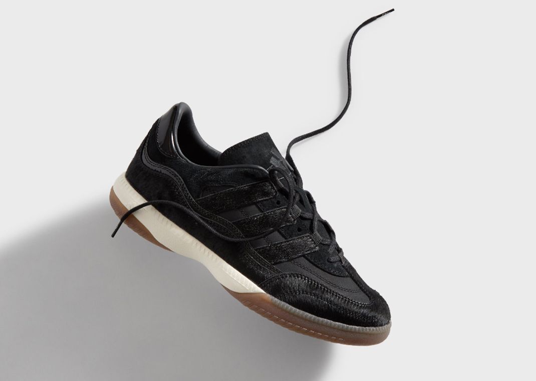 Kith x adidas Supernova Indoor Black Gum Angle