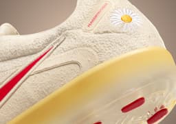 PEACEMINUSONE x Nike Cryoshot CTR360 Maestri II midsole
