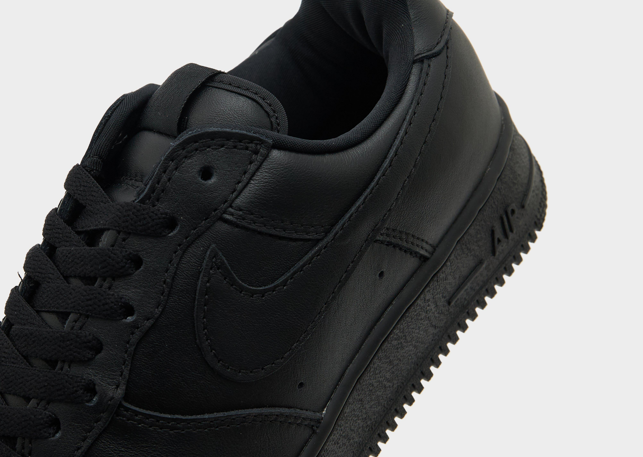 Nike Air Force 1 '01 Triple Black
