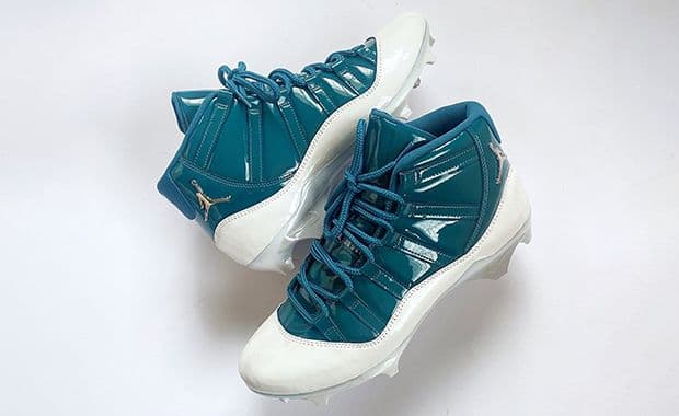 Jalen Hurts' Air Jordan 11 Retro Eagles PE