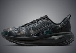 Nike Vomero 18 Realtree Lateral