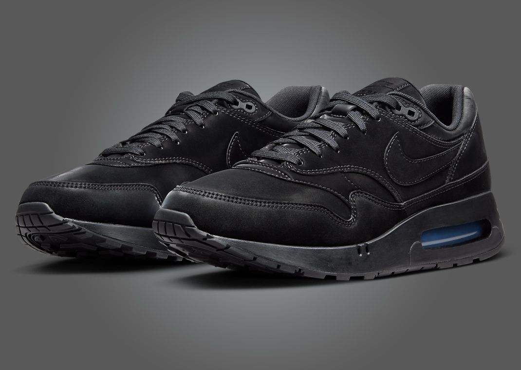 Air orders max 18 ambush black