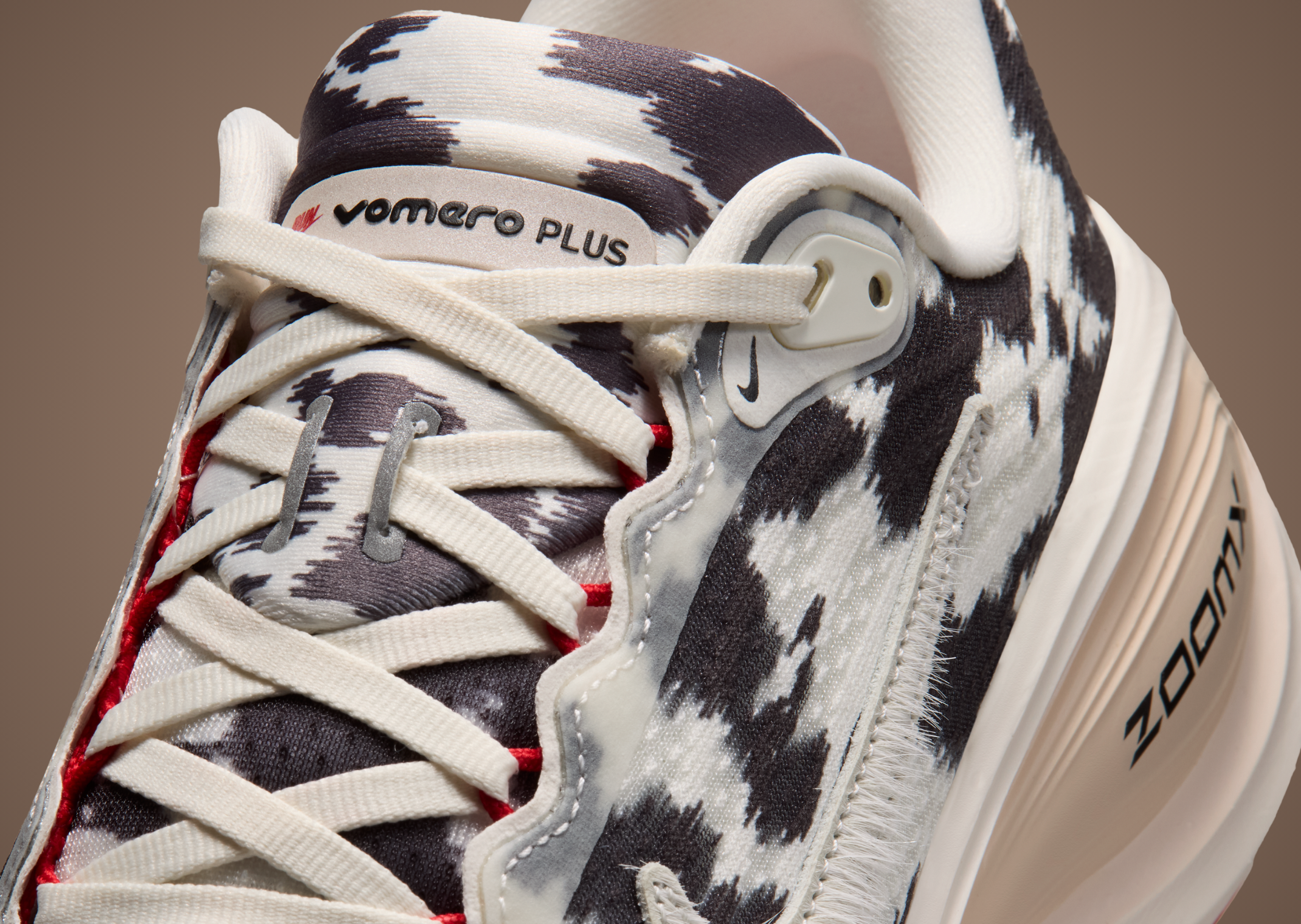 Nike Vomero Plus Cow Print (W)