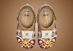 One Piece x Crocs Classic Clog Thousand Sunny Top