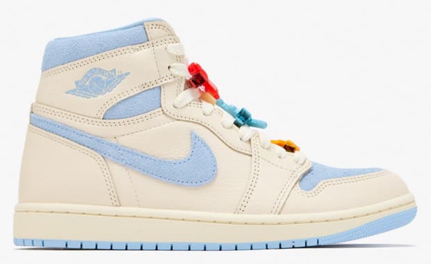 Air Jordan 1 Retro High OG Pale Ivory Psychic Blue (W)