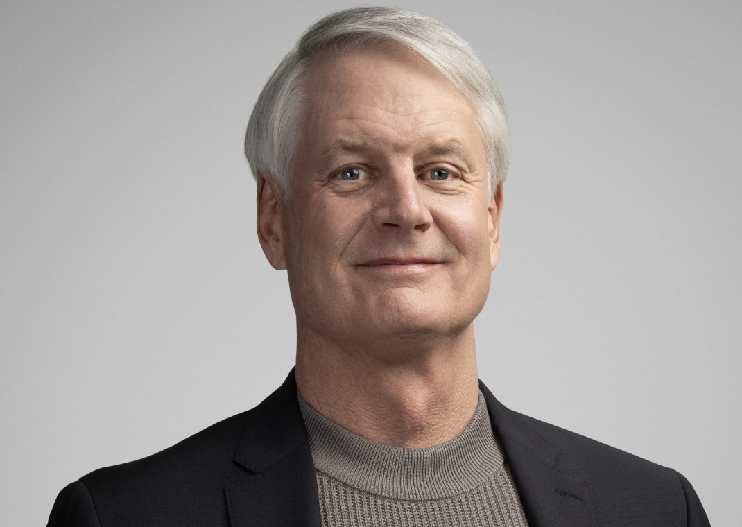 Nike CEO John Donahoe Steps Down, Will Be Replaced By Veteran Elliott Hill