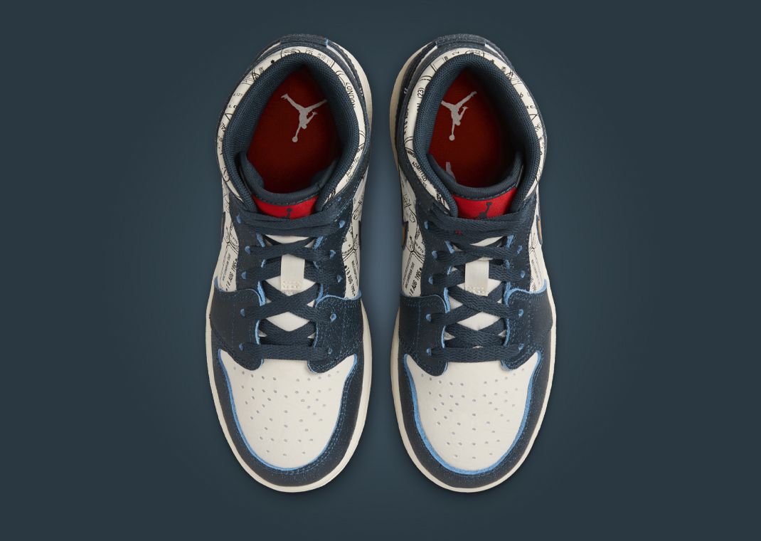Air Jordan 1 Mid SE Take Flight (GS) Top