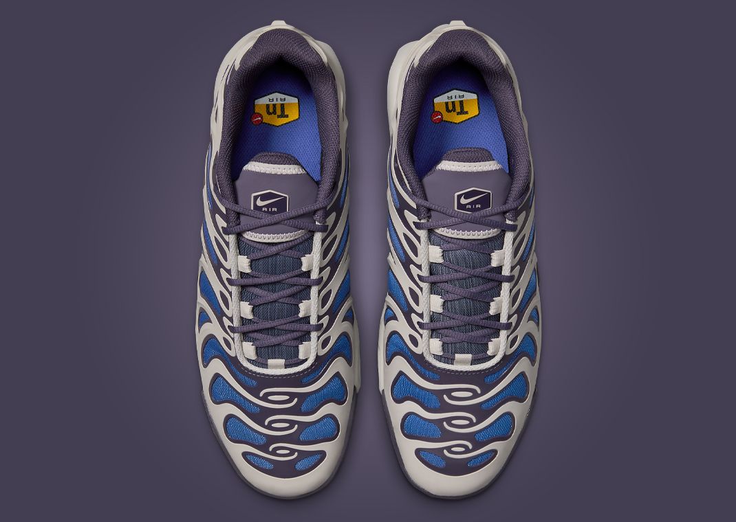 Nike Air Max Plus Drift Light Iron Ore Concord Top