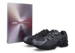 UNAFFECTED x Asics Gel-Nimbus 10.1 Grey Angle