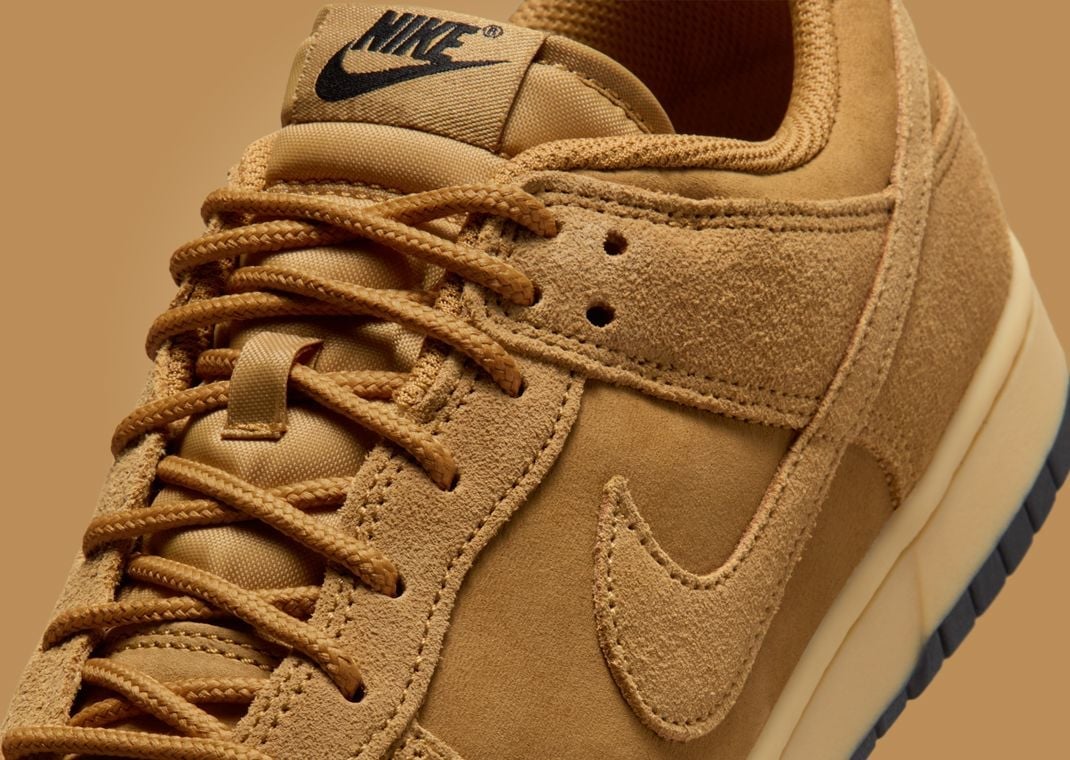 Nike Dunk Low Wheat