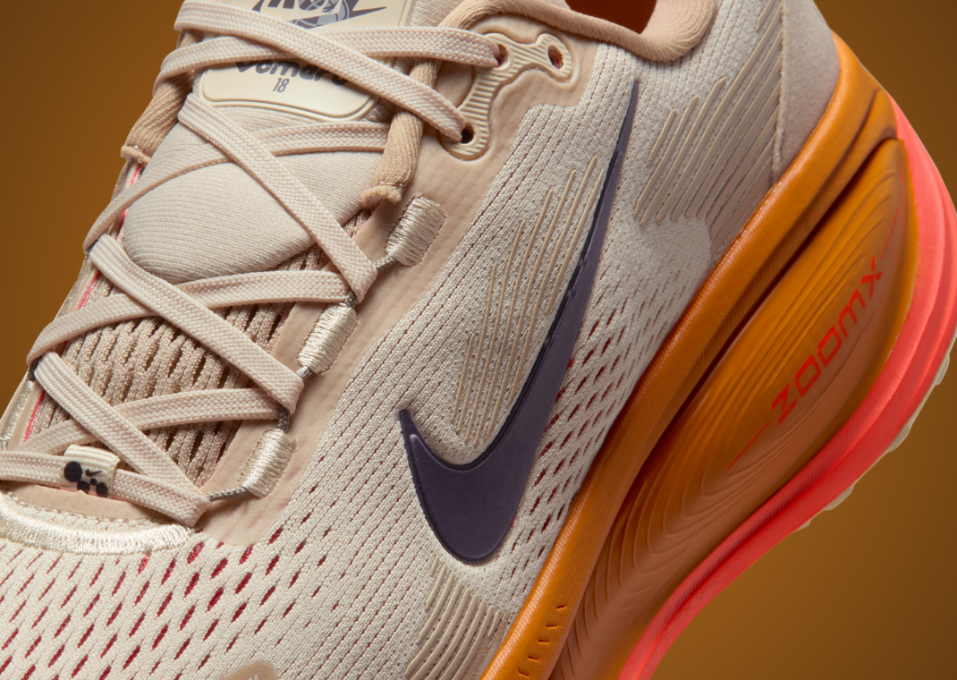 Nike Vomero 18 Running Poets - Detail
