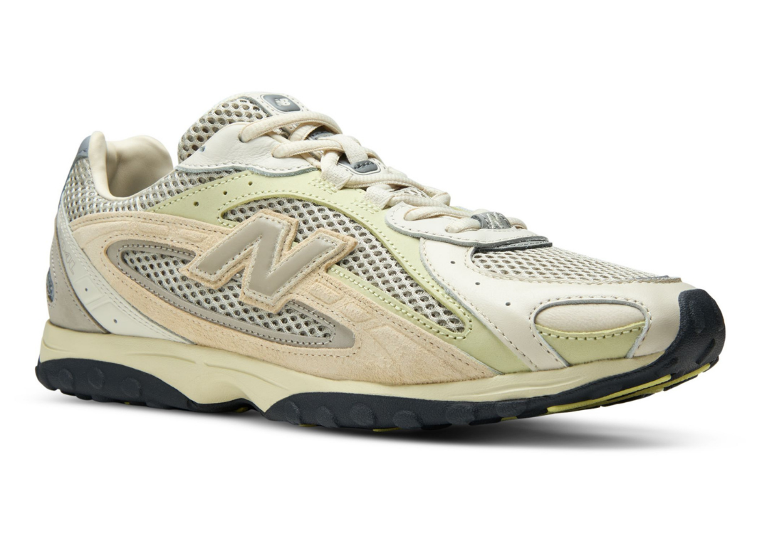 AURALEE x New Balance 204L Cream - Angle