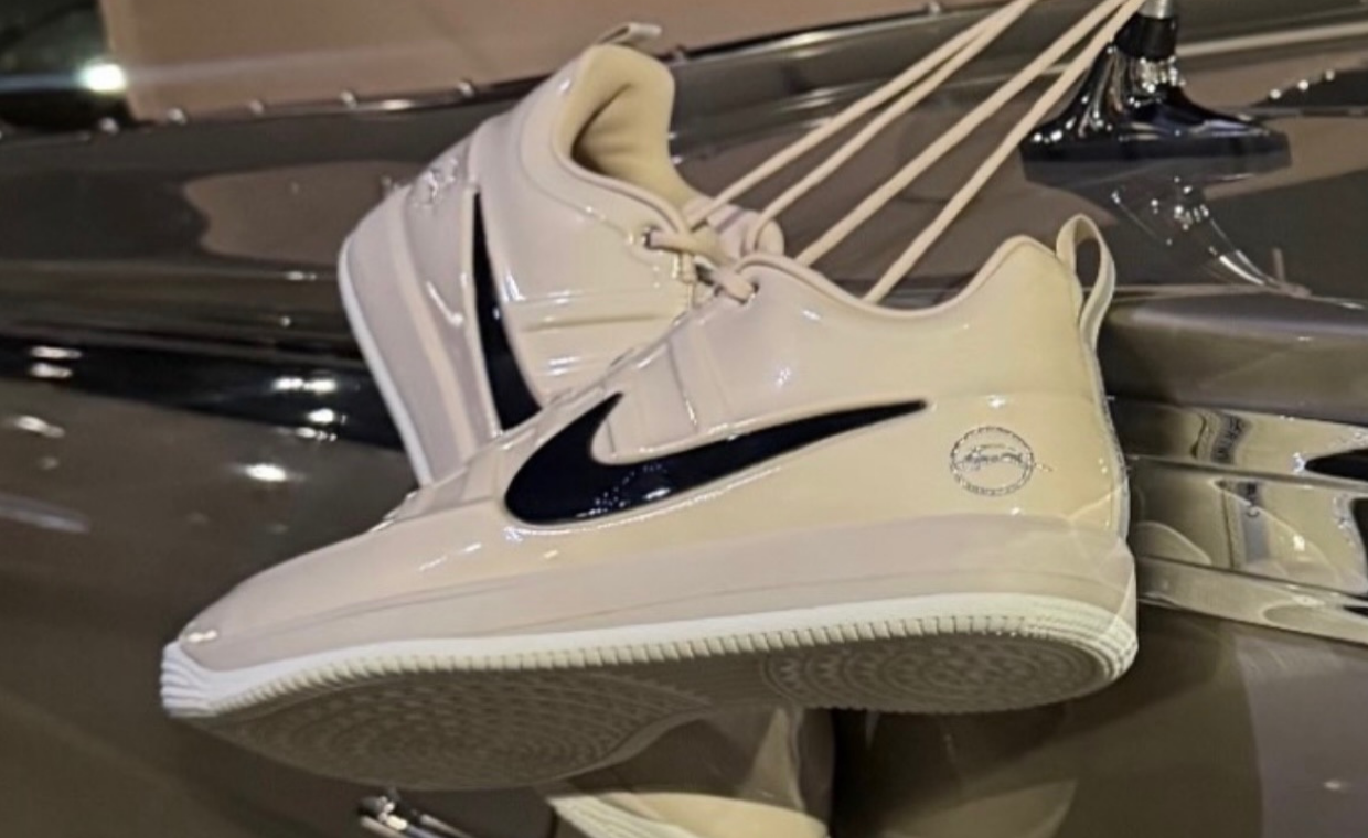 Chevy x Nike Book 2 Sanddrift