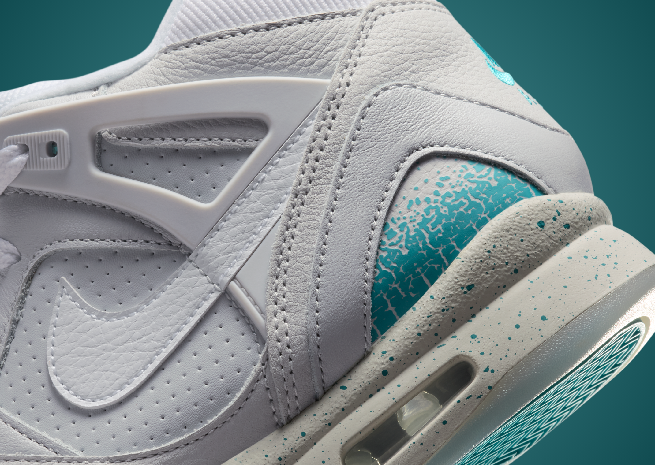 Nike Air Tech Challenge 2 Back to the US Open Heel Detail