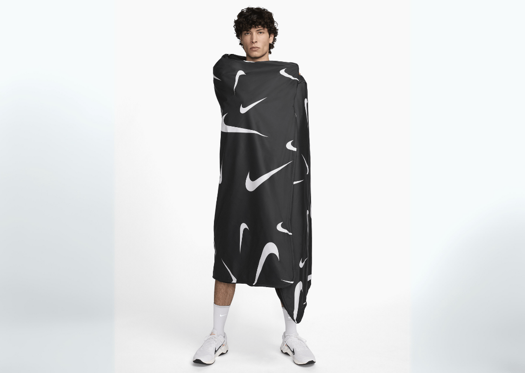 Nike Storm-FIT Sport Wrap