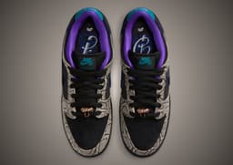 Dashawn Jordan x Nike SB Dunk Low Home Is Where The Heart Is above