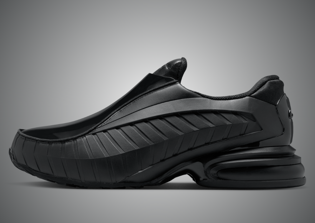 CDG x Nike Air Max Dolce Triple Black - Lateral