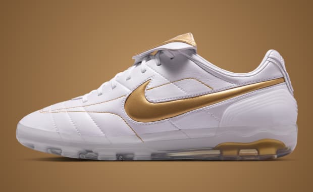 Nike Cryoshot Tiempo Legend R10