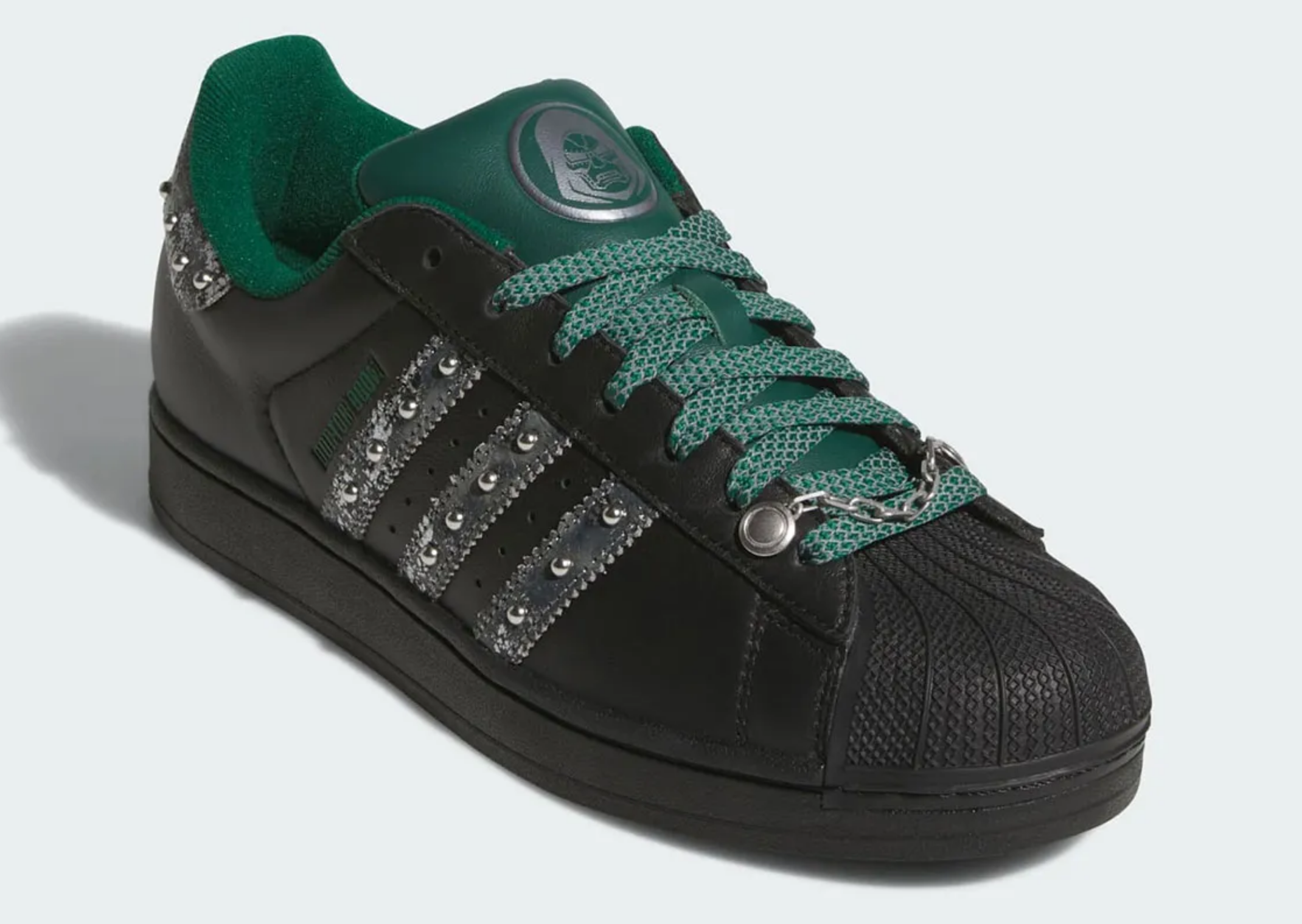 adidas Superstar Doctor Doom - Angle
