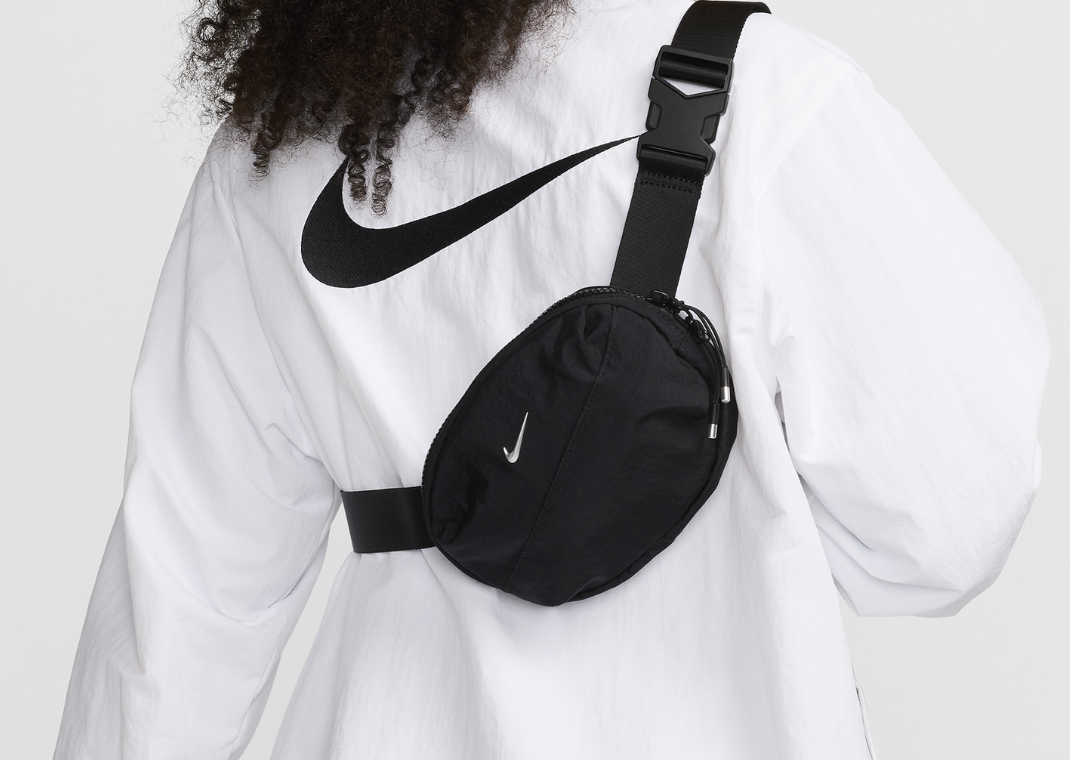 Nike Aura Crossbody Bag Black