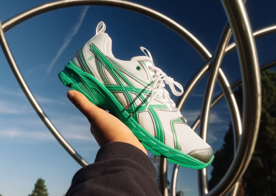 Hidden NY and Asics Celebrate Sunrise with “Dawn” Gel-DS Trainer Hidden NY and Asics Celebrate Sunrise with “Dawn” Gel-DS Trainer