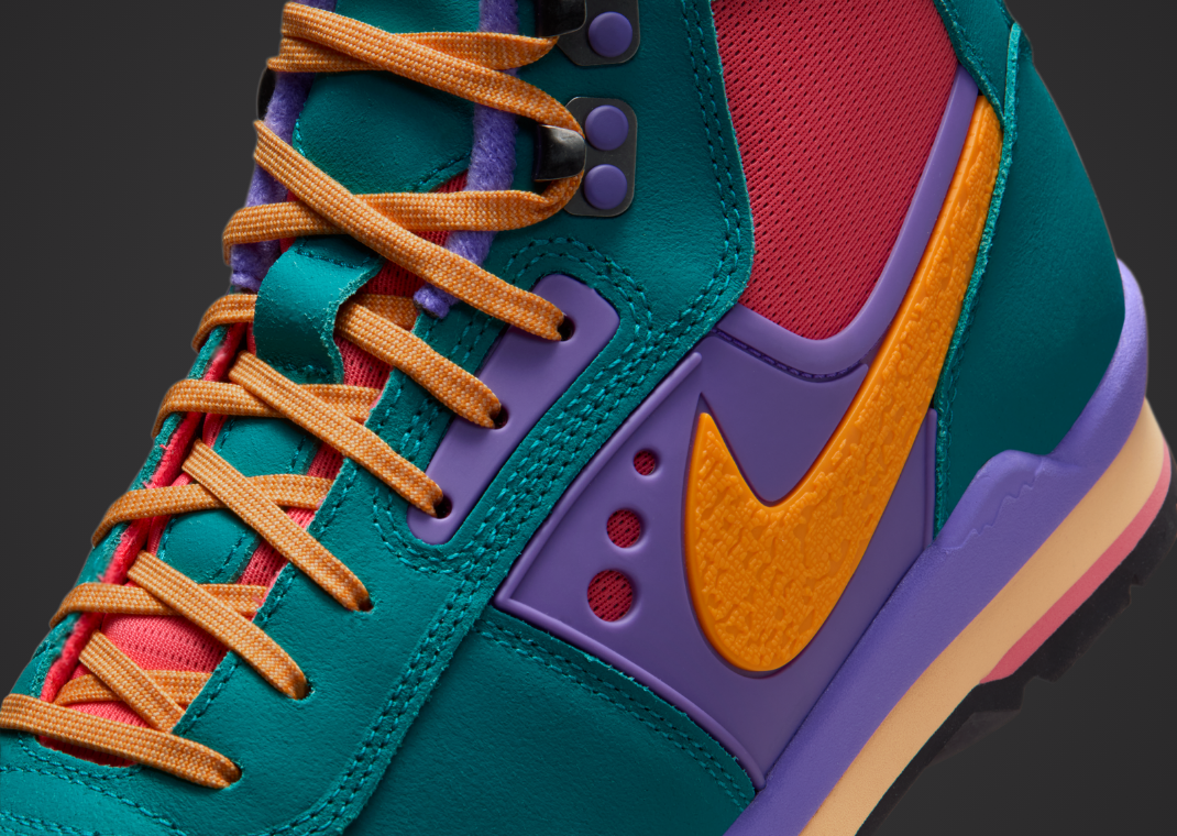 Nike Baltoro Bright Spruce Kumquat - Detail