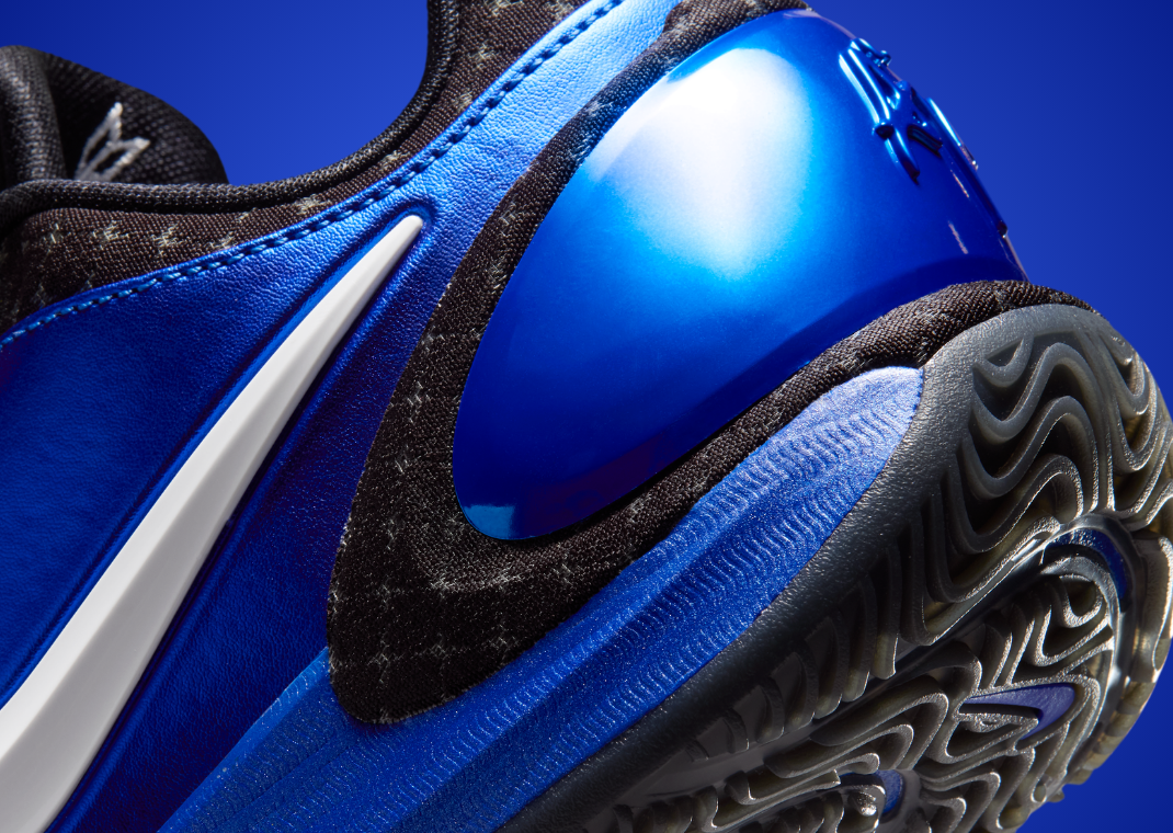 Nike A’Two TB Royal Blue - Heel Detail