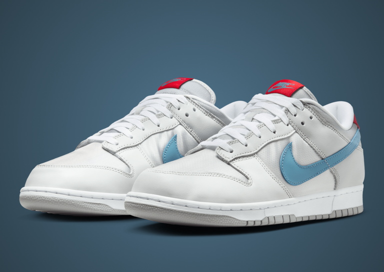 Nike Dunk Low Silver Surfer Angle