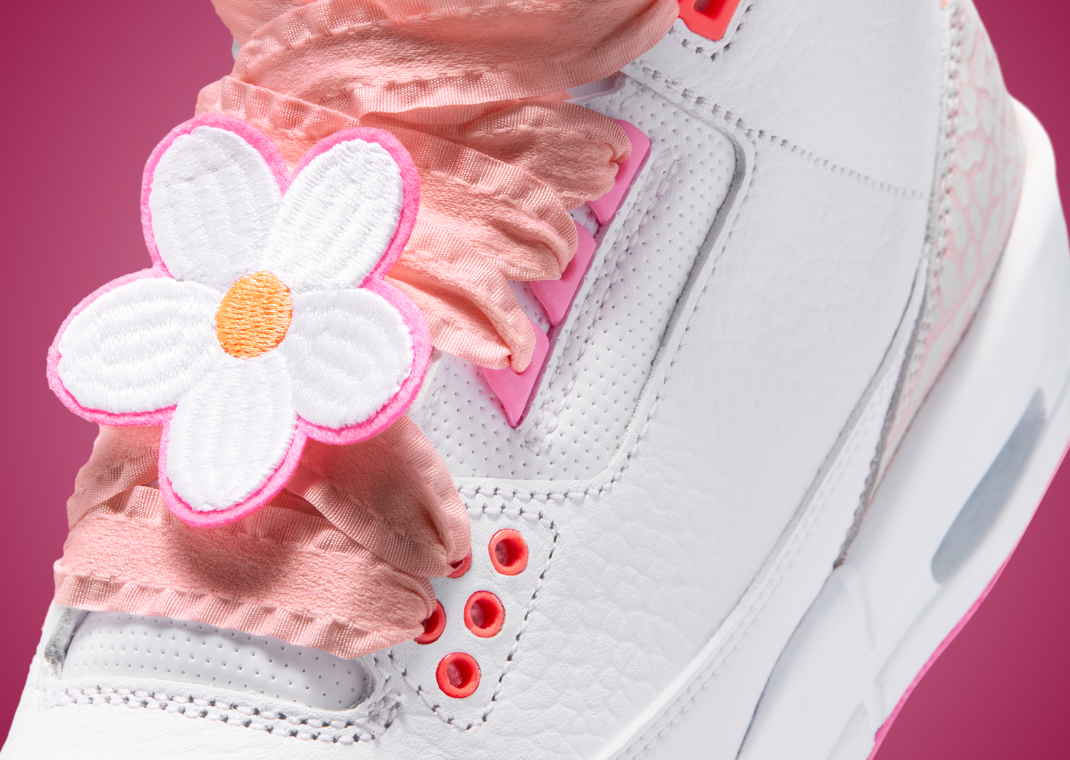 Air Jordan 3 Retro Spring Flowers (GS) - Detail