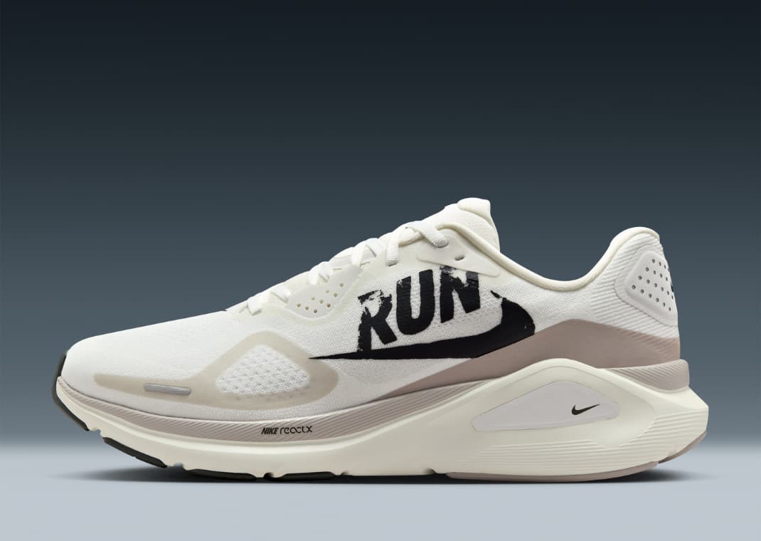 Nike Structure 26 Run
